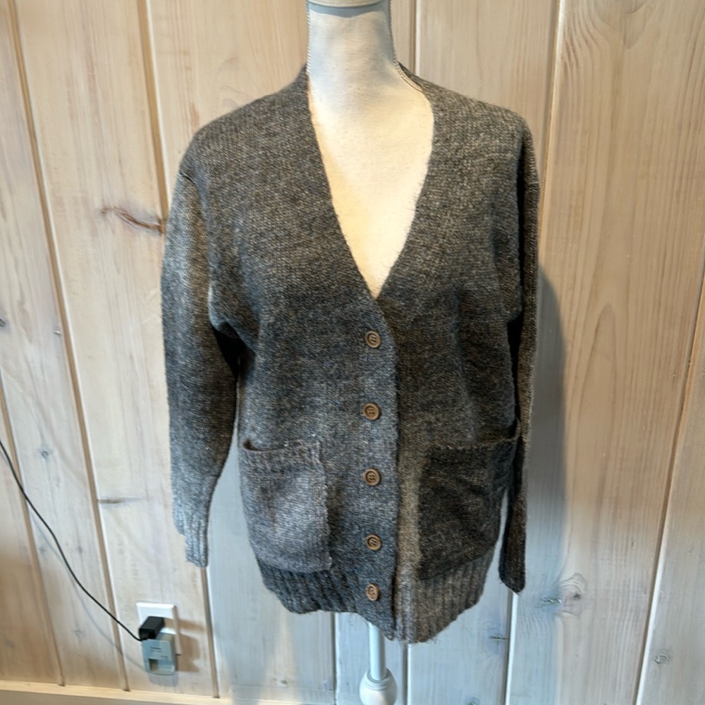 Elan Gray cardigan NWT